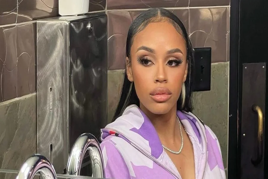 yaya mayweather height